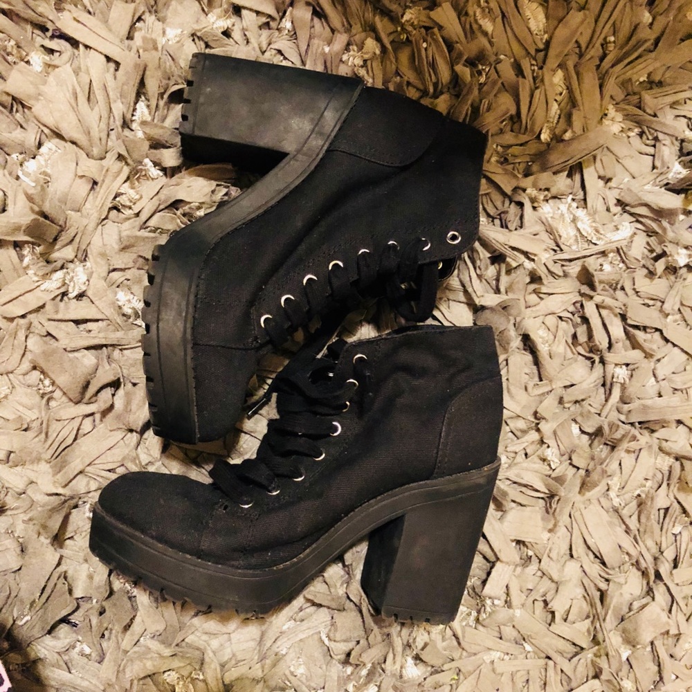 H&M canvas platform shoes/boots